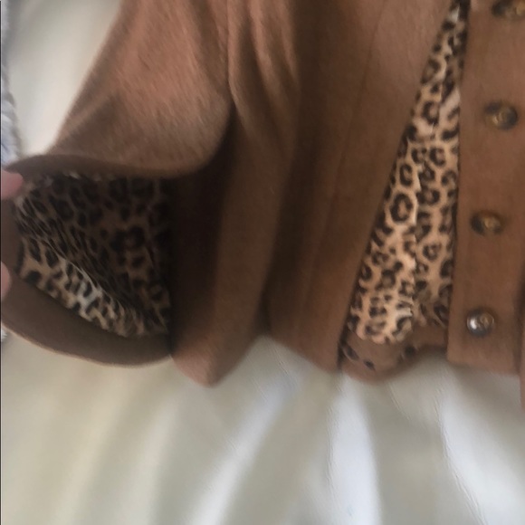 Cape jacket - Picture 4 of 5